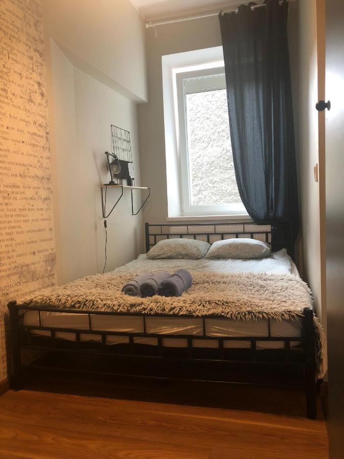 apartament Śródmieście 1 sypialnia oraz 1 salon Wałbrzych Exterior foto
